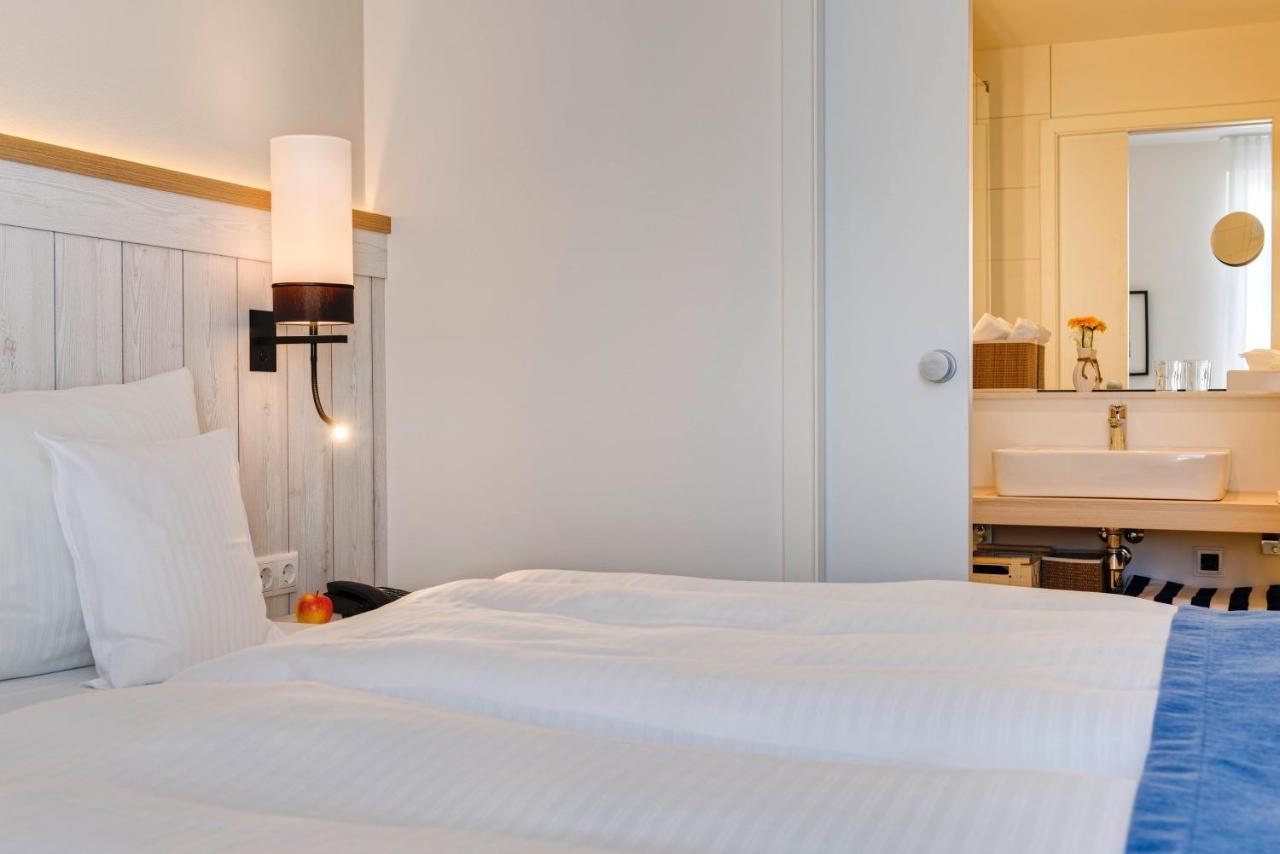 Hotel Erholung Kellenhusen Extérieur photo