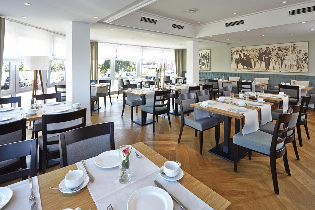 Hotel Erholung Kellenhusen Extérieur photo