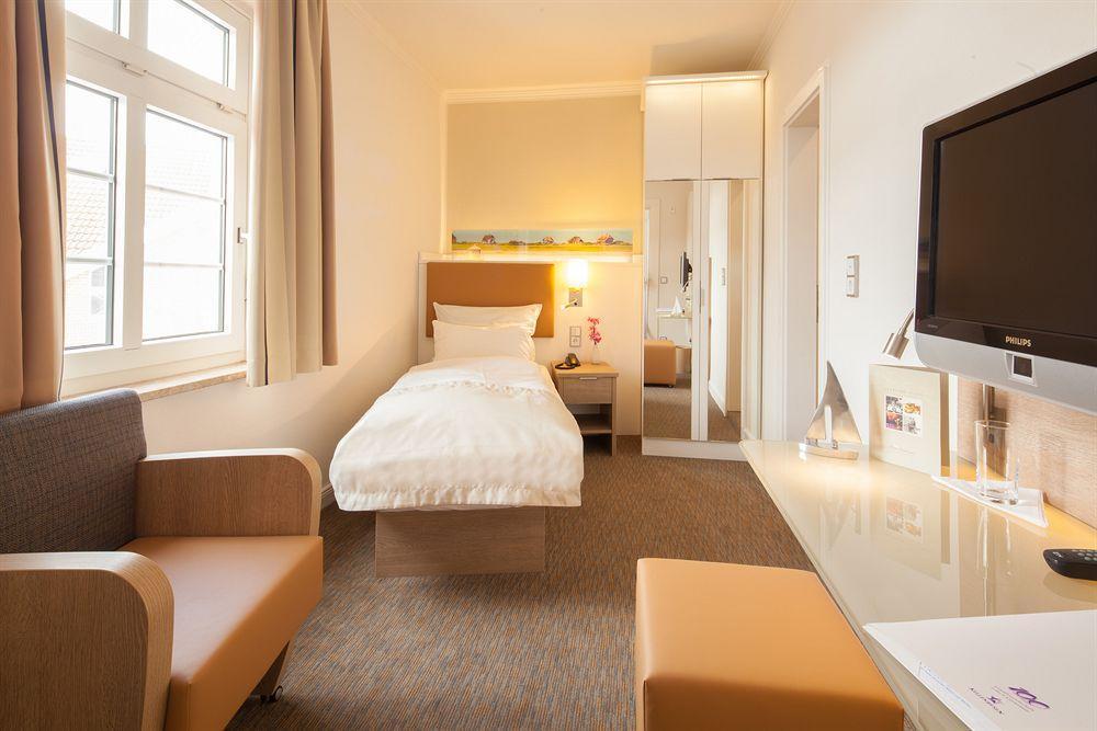 Hotel Erholung Kellenhusen Extérieur photo